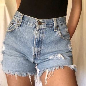 Levi’s high waisted denim shorts